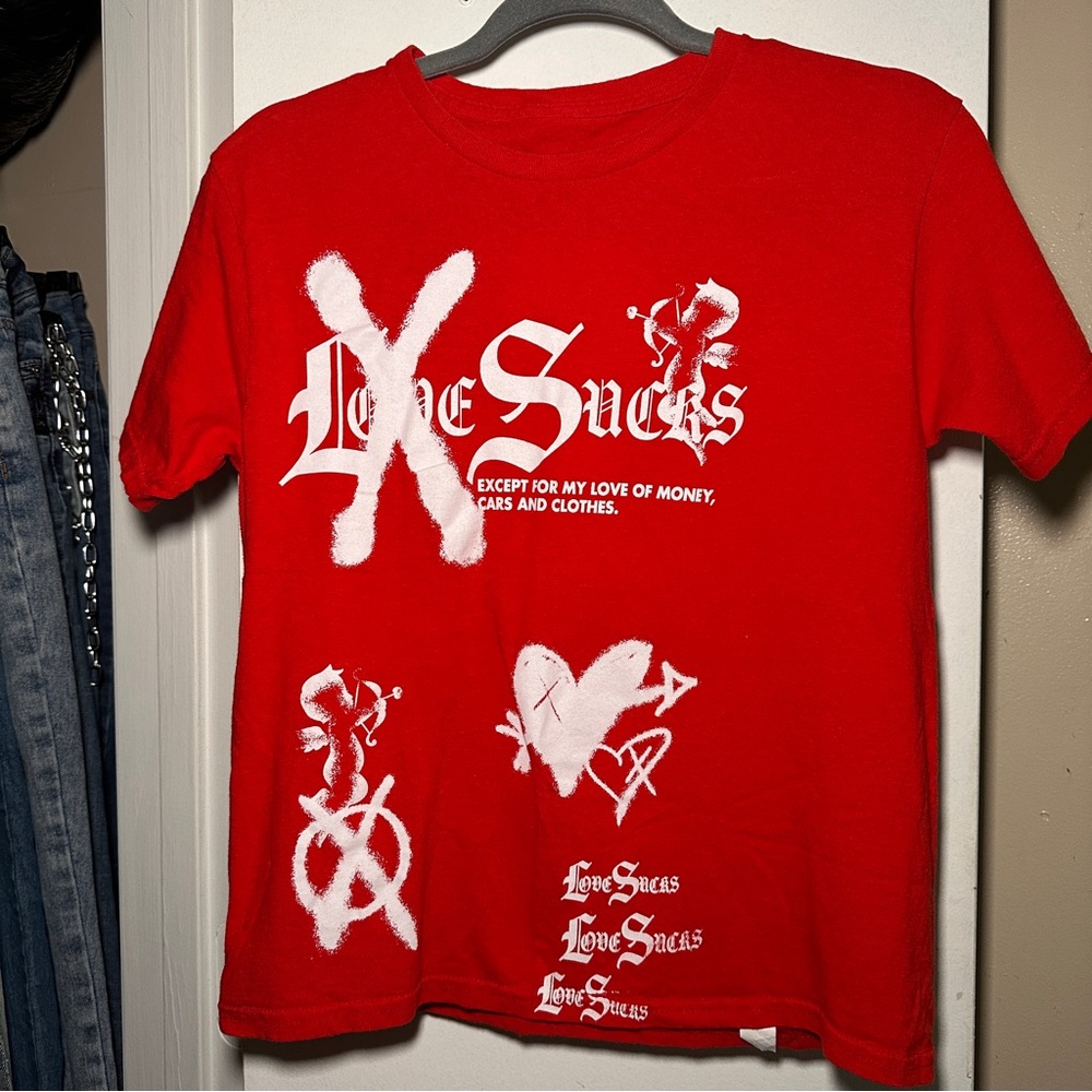 Fashion Nova Red and White Graphic Tee